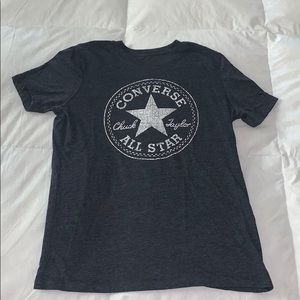 black converse tee ✰